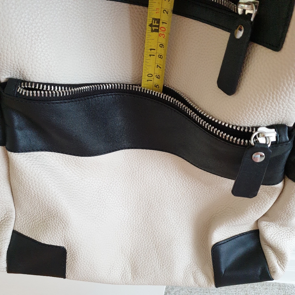Backpack - Picture 12 of 17